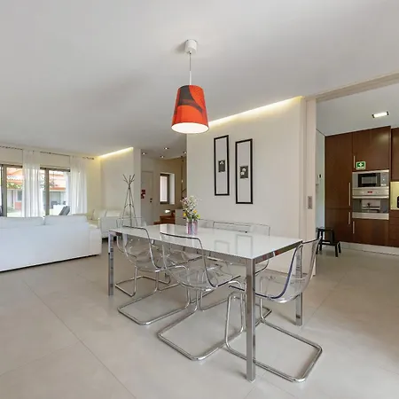 Orange Lux Tavira 3i 度假居 *
