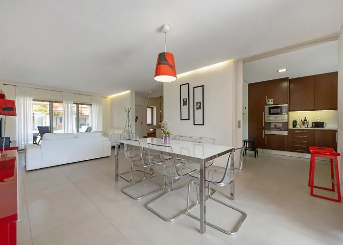 Orange Lux Tavira 3i 度假居 *